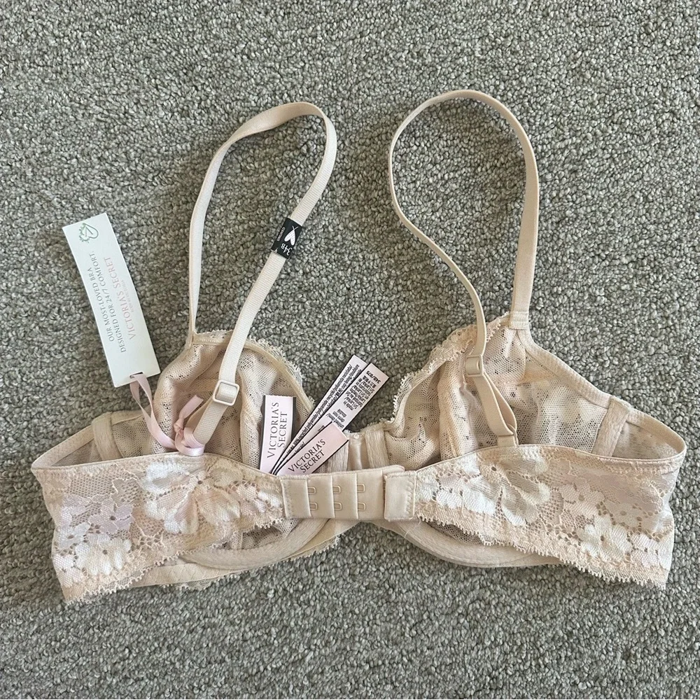 VIctoria Secret Unlined Demi Recycled Yarn Size 34B - Picture 5 of 7